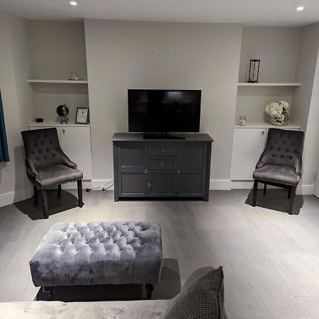 Basement Apartment In Central Μπαθ Εξωτερικό φωτογραφία